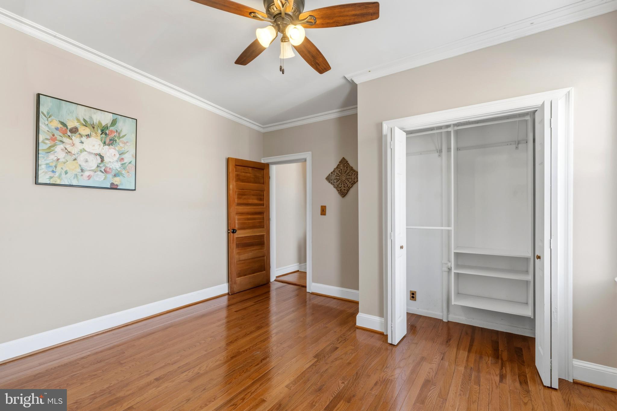 700 S ELLWOOD AVENUE