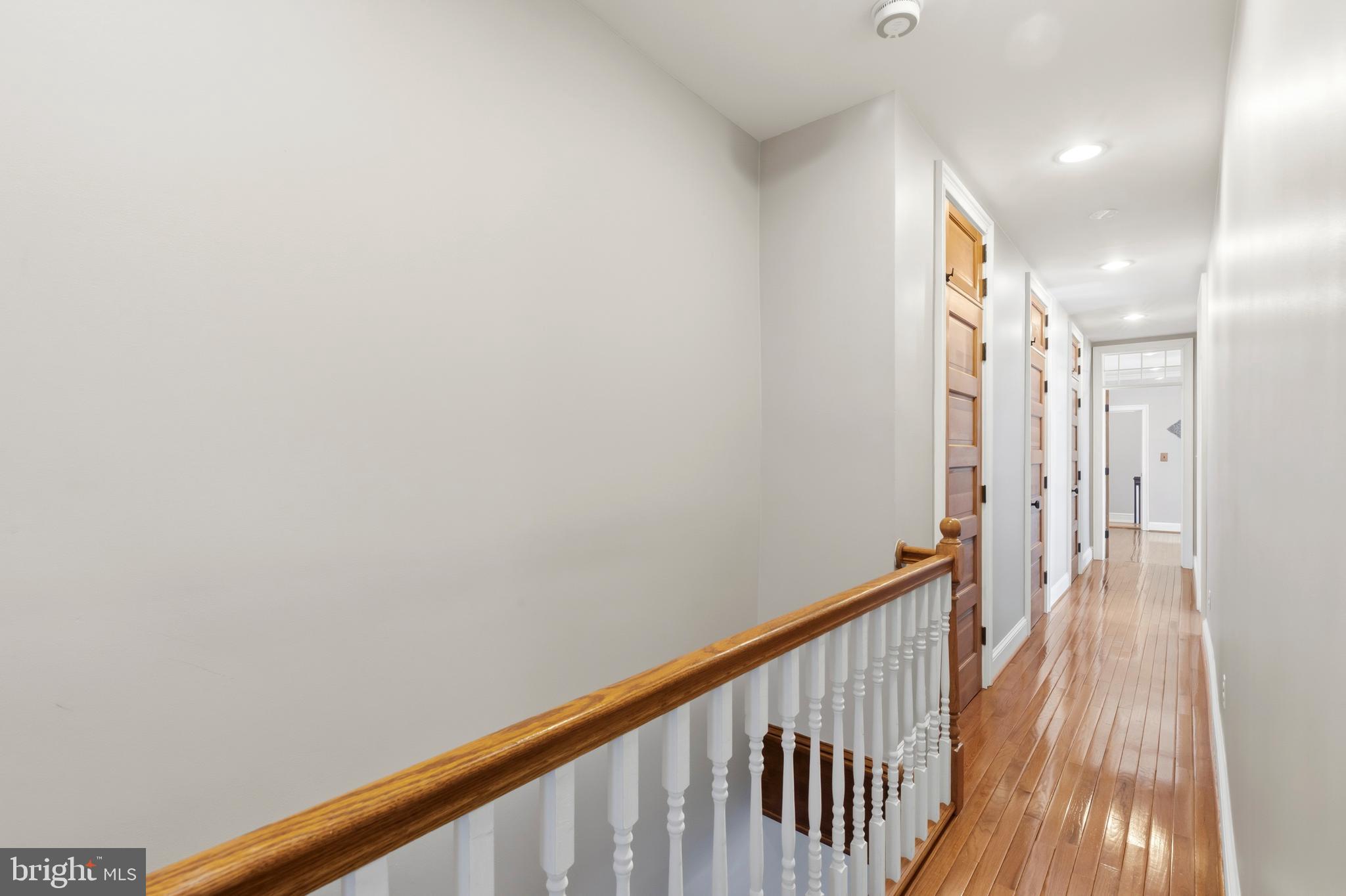 700 S ELLWOOD AVENUE