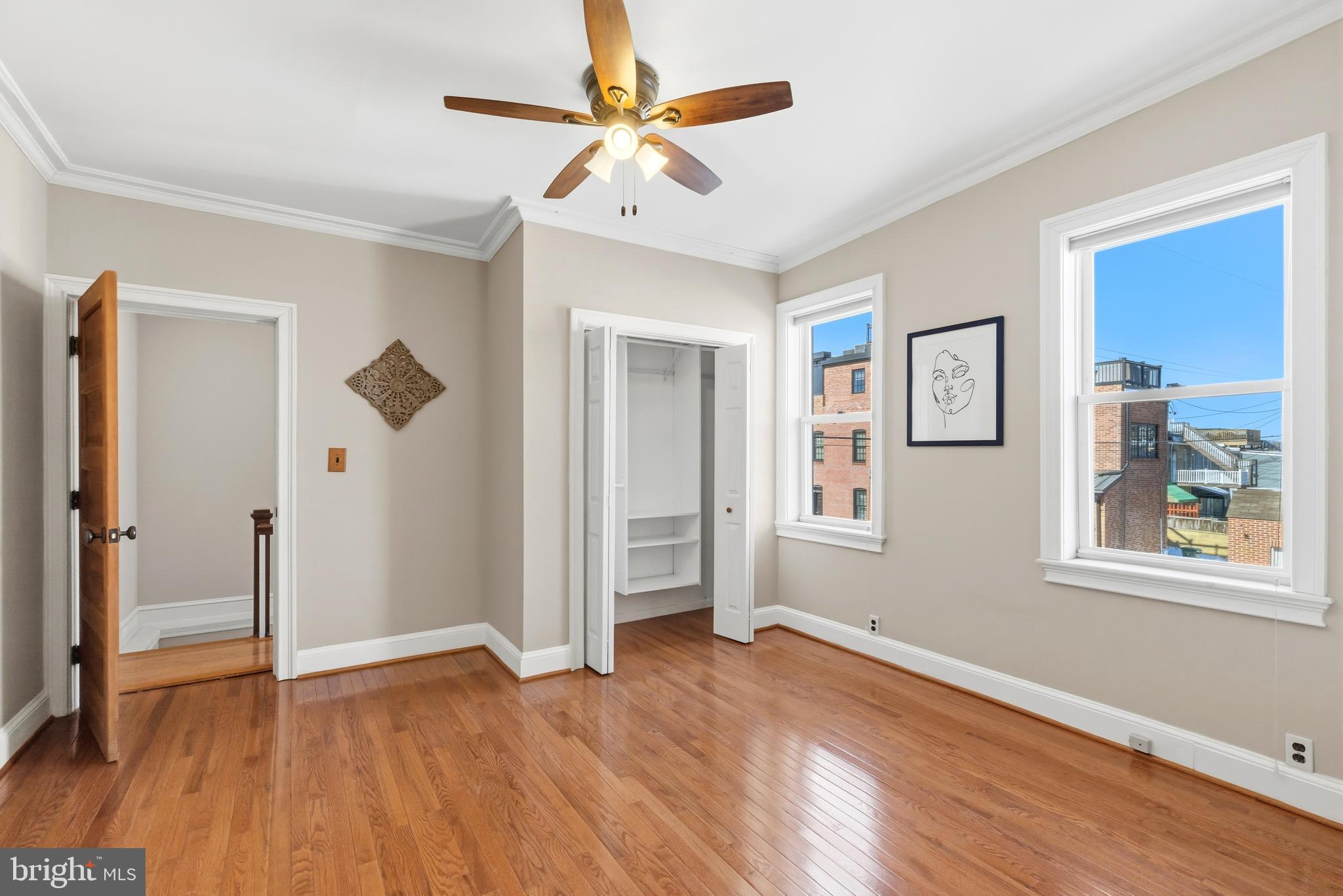 700 S ELLWOOD AVENUE