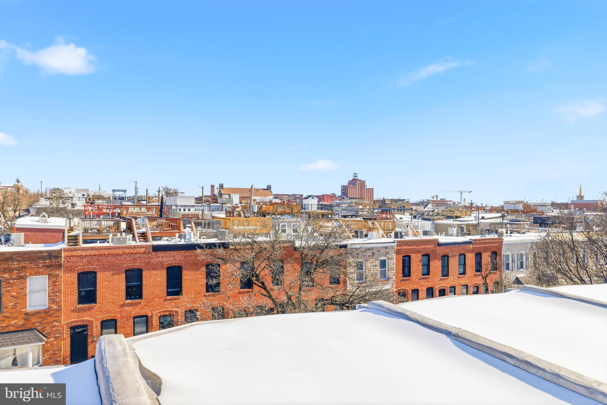 700 S ELLWOOD AVENUE