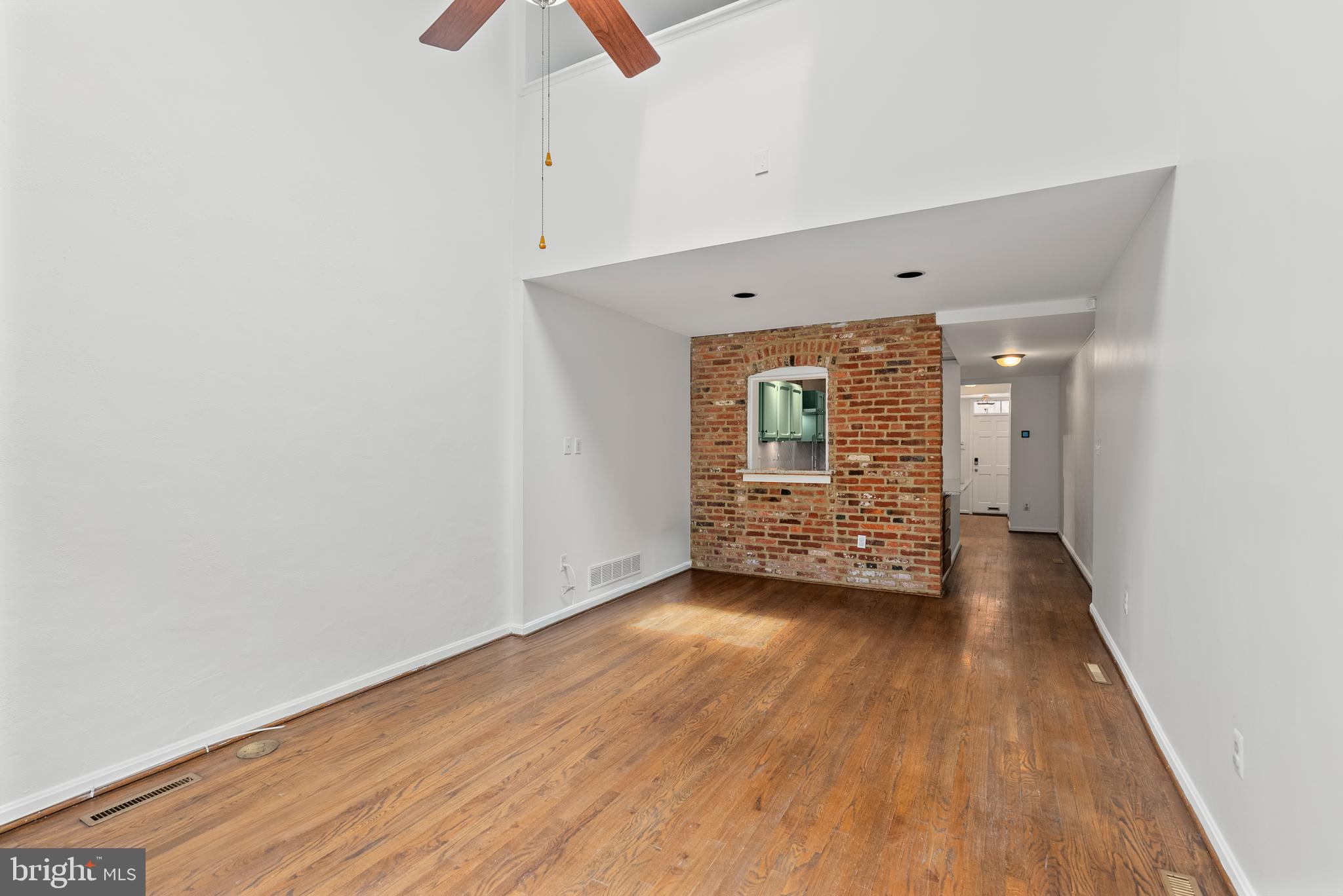 141 W MONTGOMERY STREET