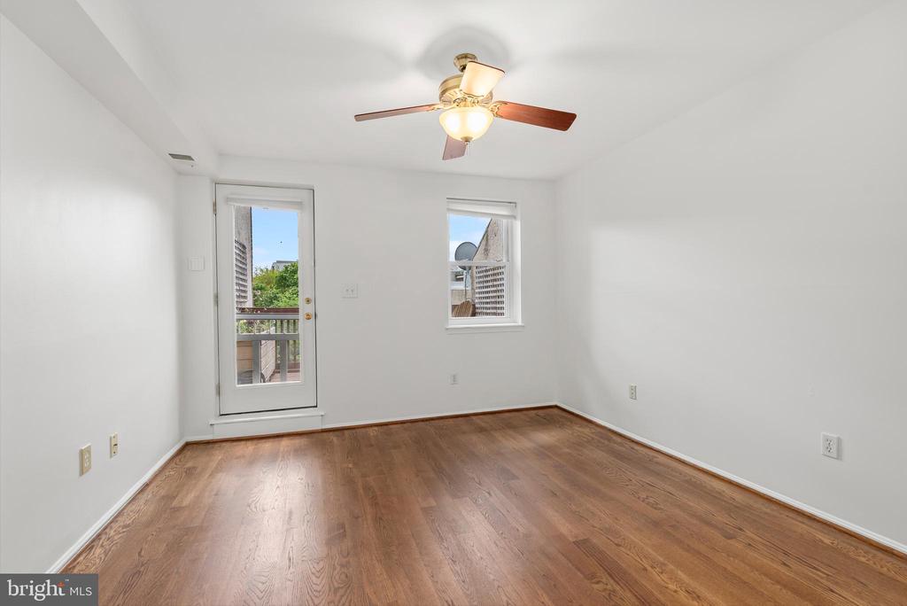 141 W MONTGOMERY STREET