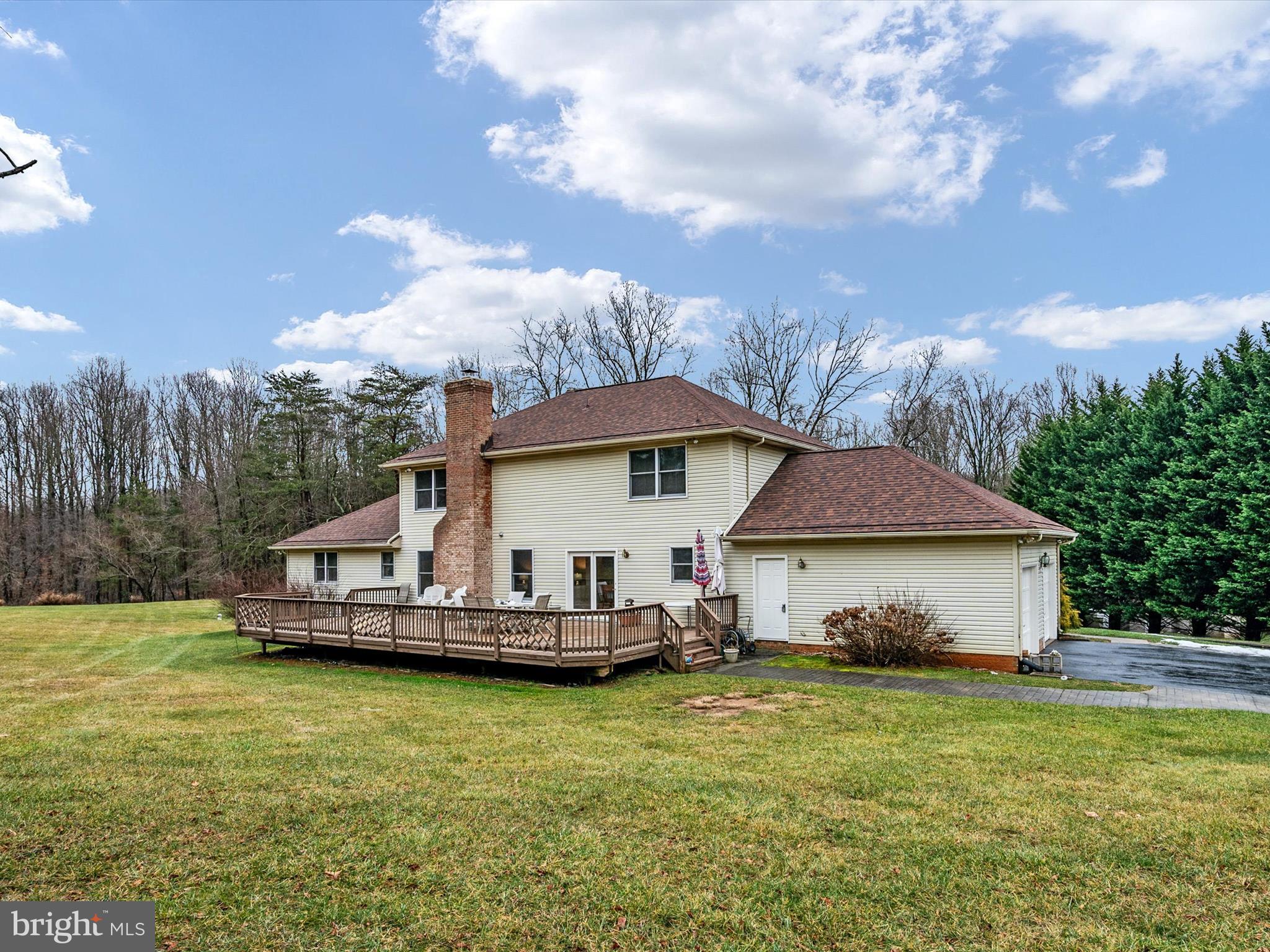 4 FOUNTAINHEAD COURT