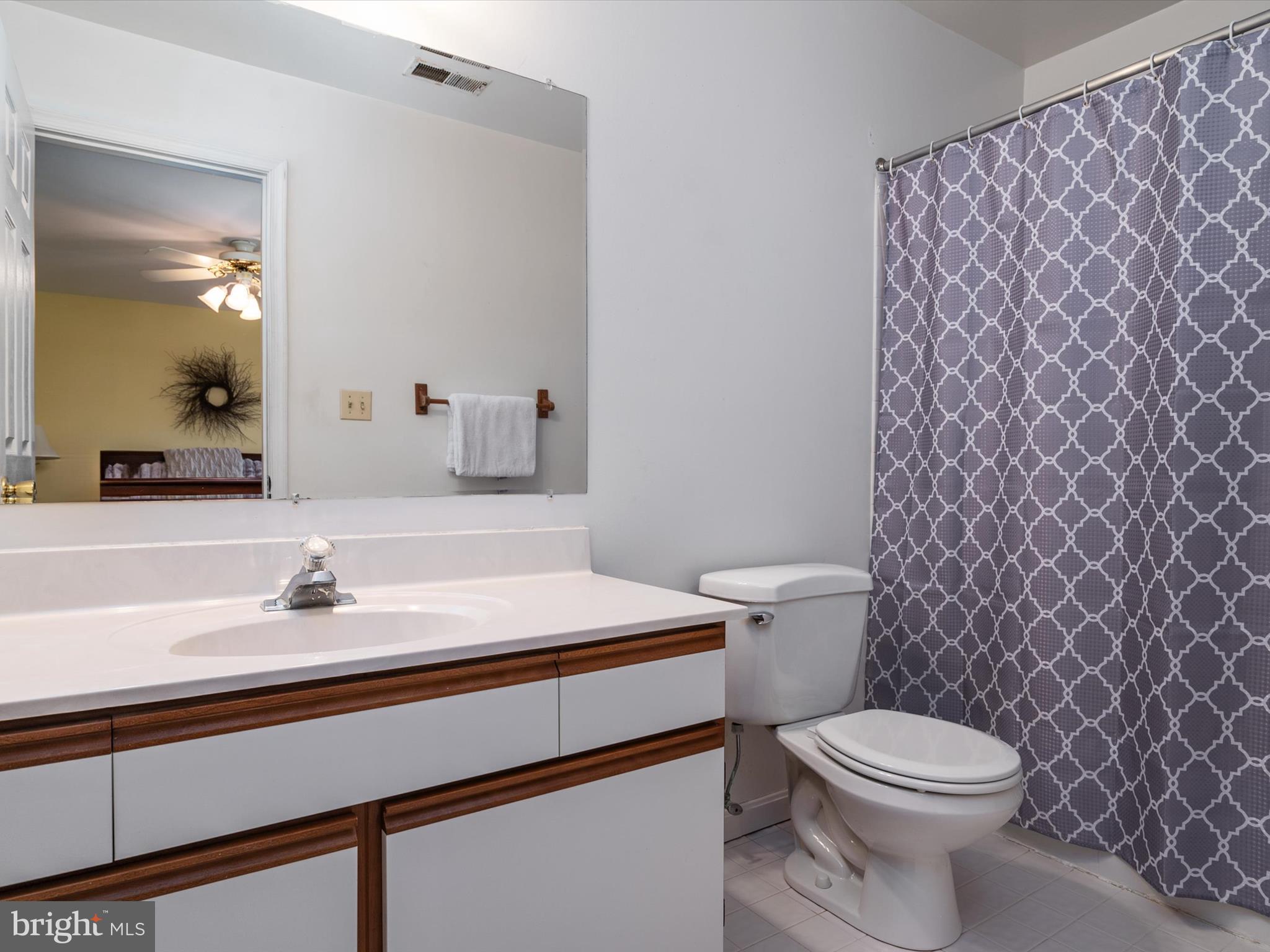 4 FOUNTAINHEAD COURT