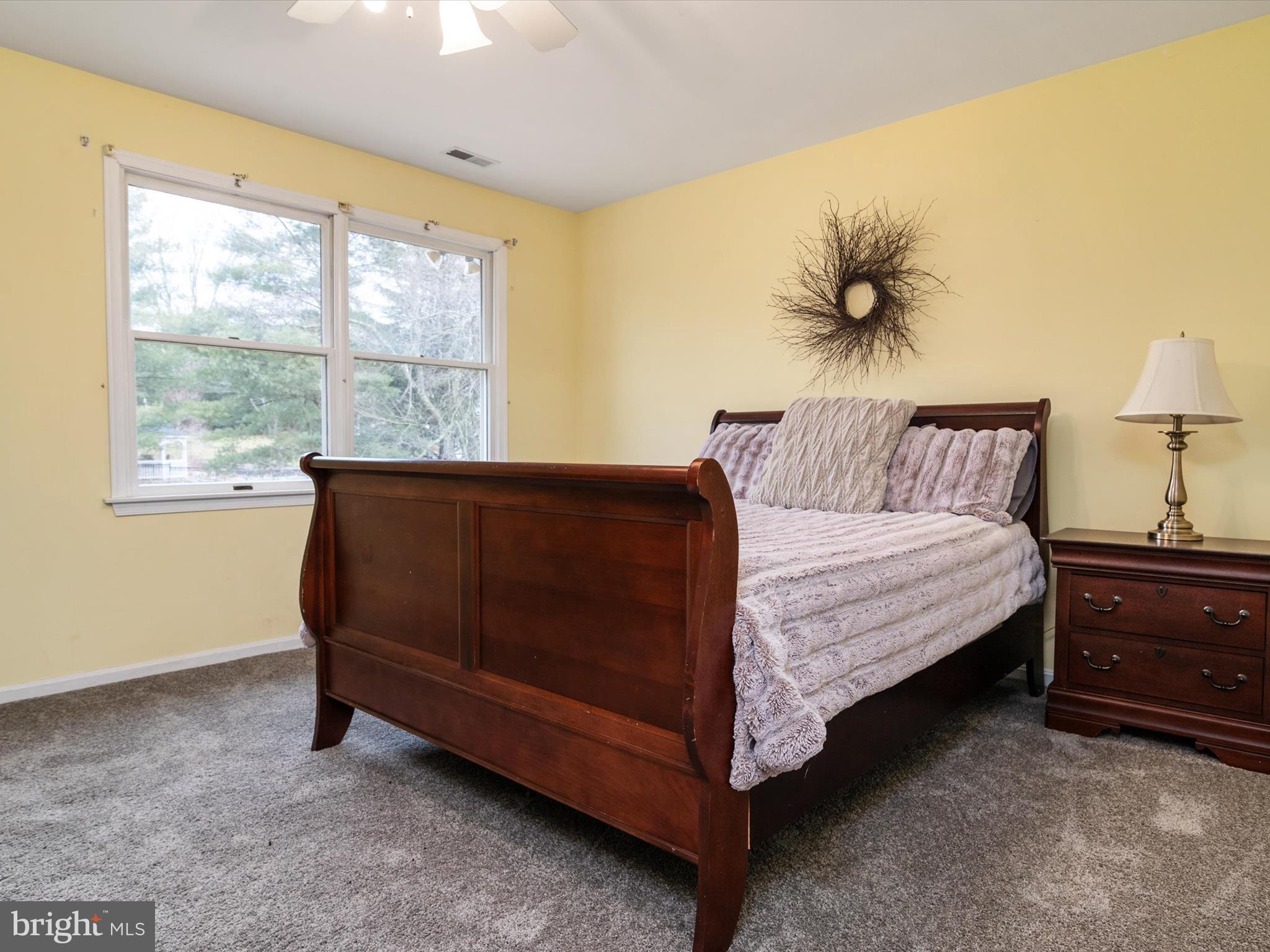 4 FOUNTAINHEAD COURT