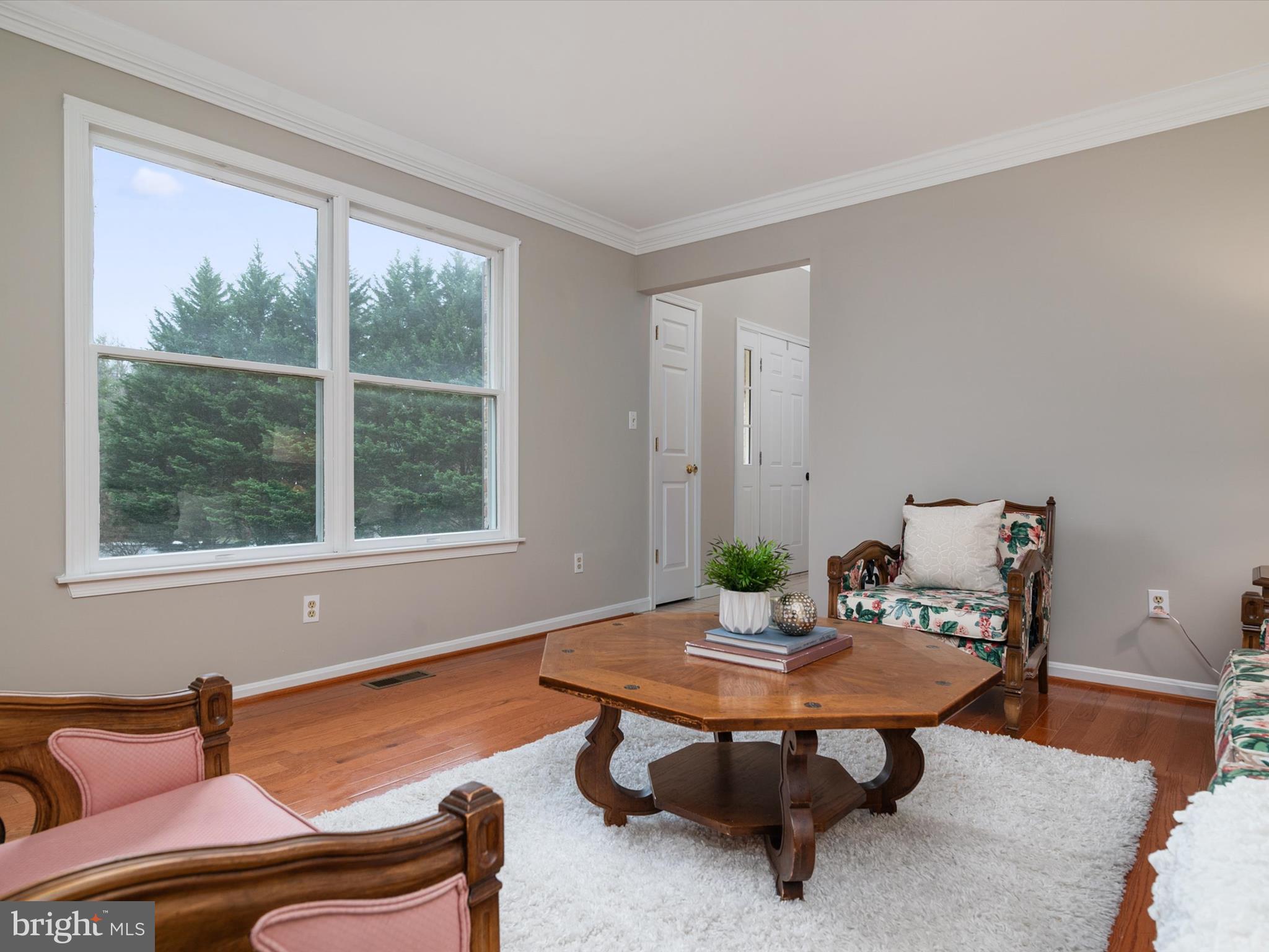 4 FOUNTAINHEAD COURT