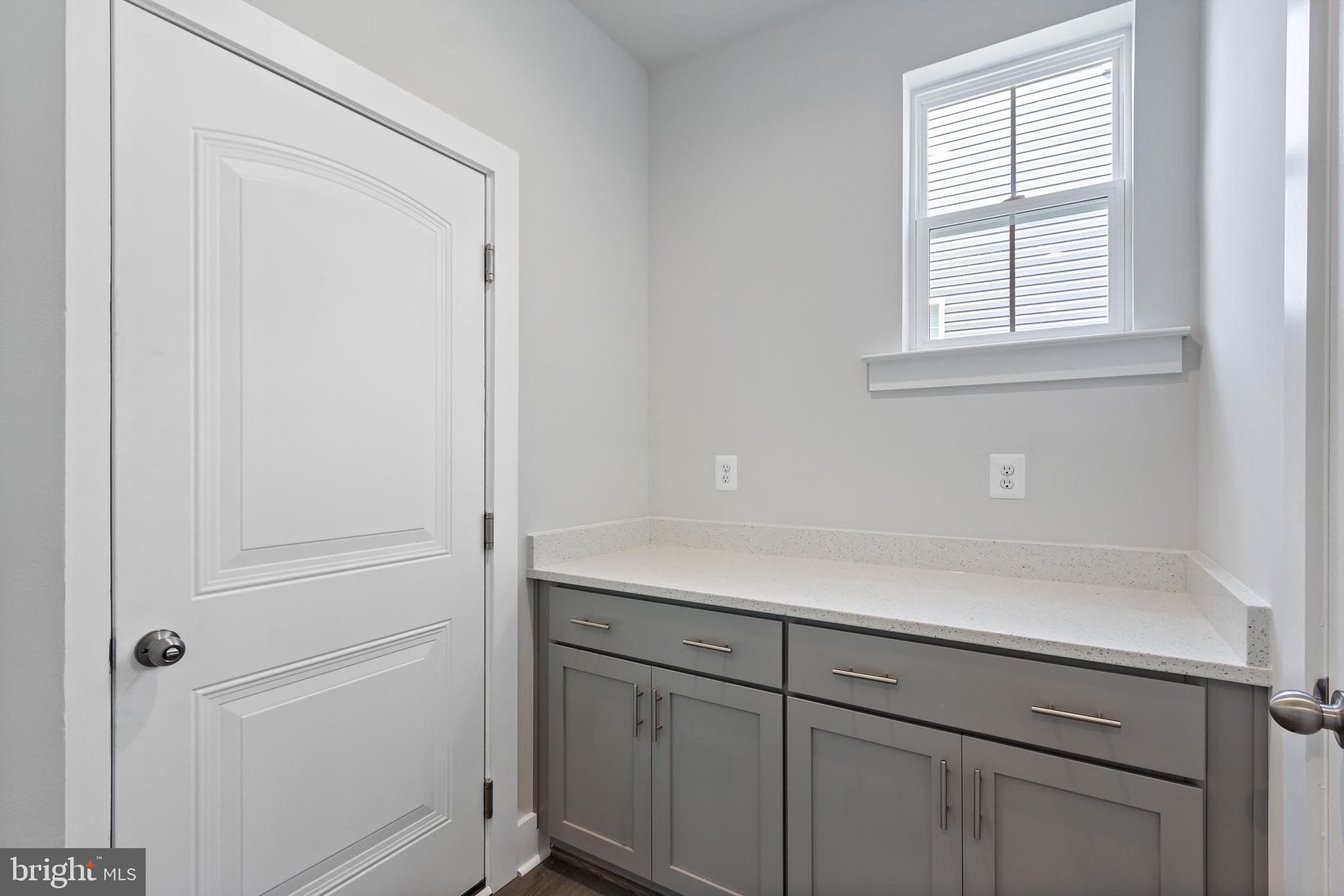 4317 KLOSTERMAN AVENUE