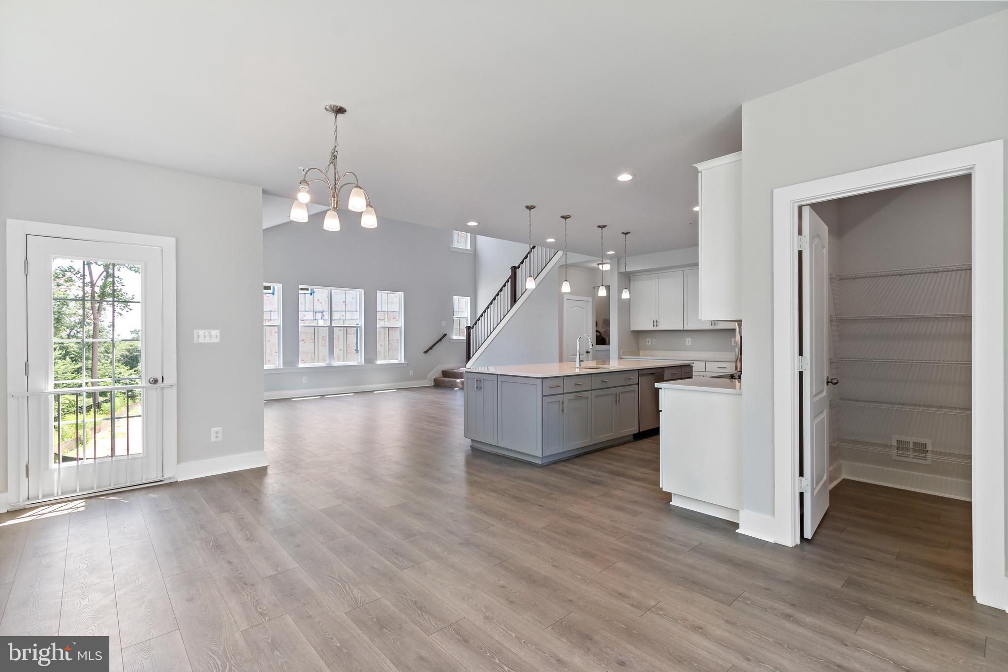 4317 KLOSTERMAN AVENUE