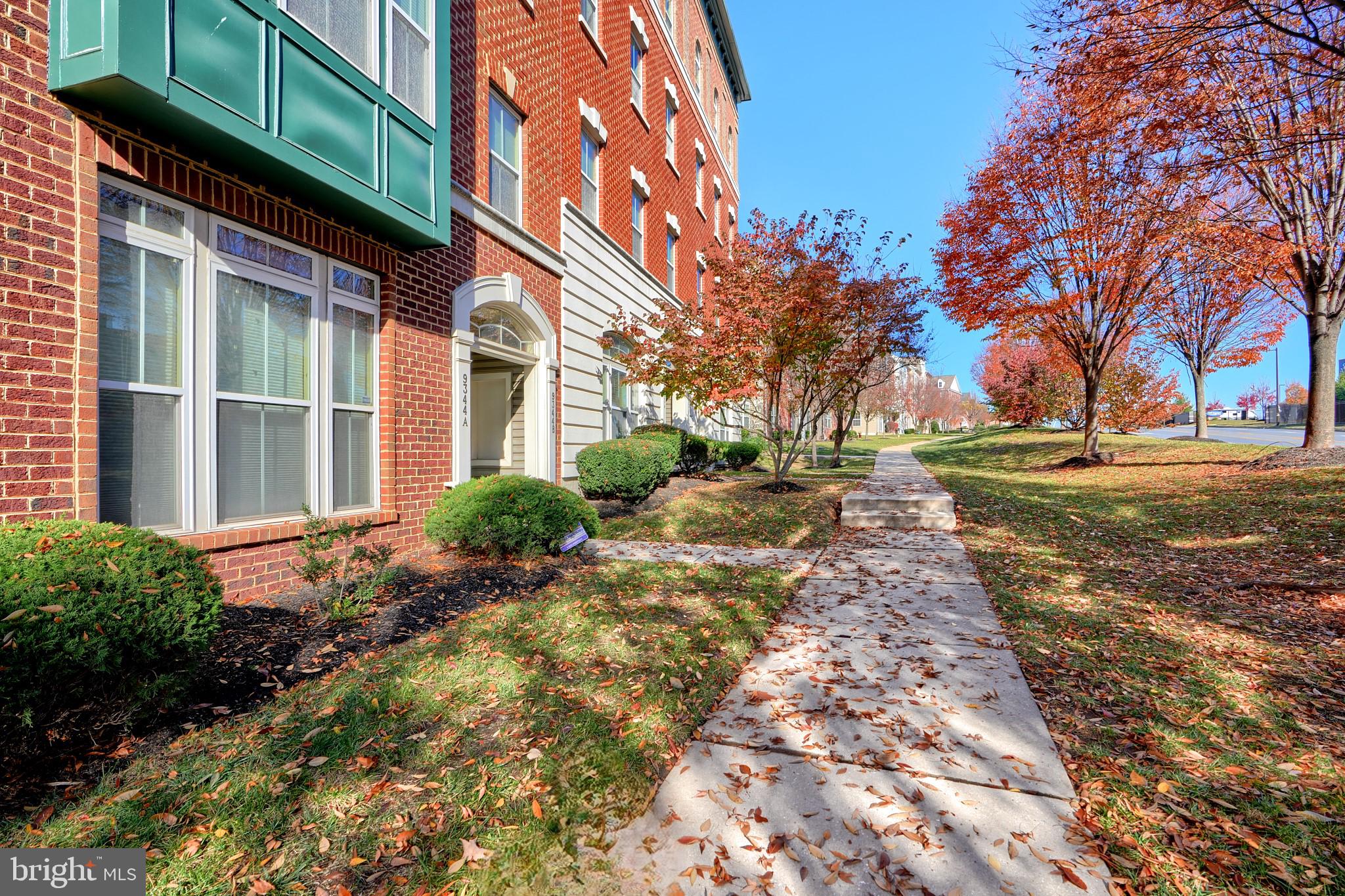 9344 ESPLANADE COURT B