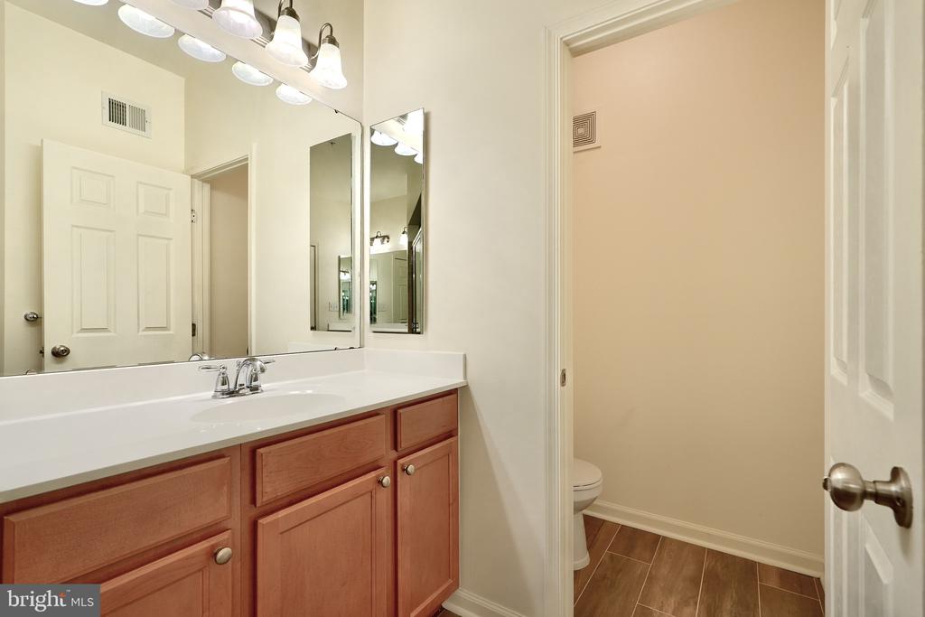 9344 ESPLANADE COURT B