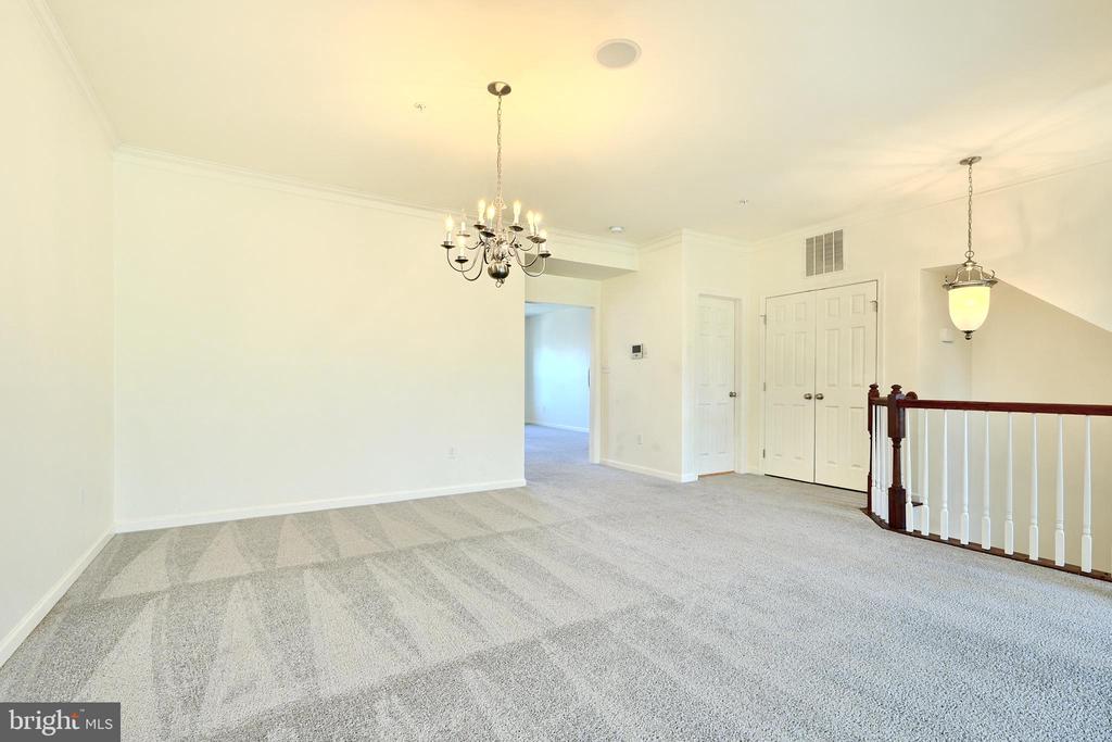 9344 ESPLANADE COURT B