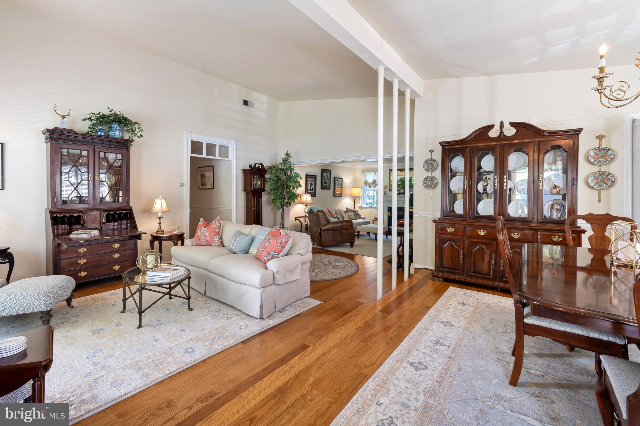 924 CROMWELL BRIDGE ROAD