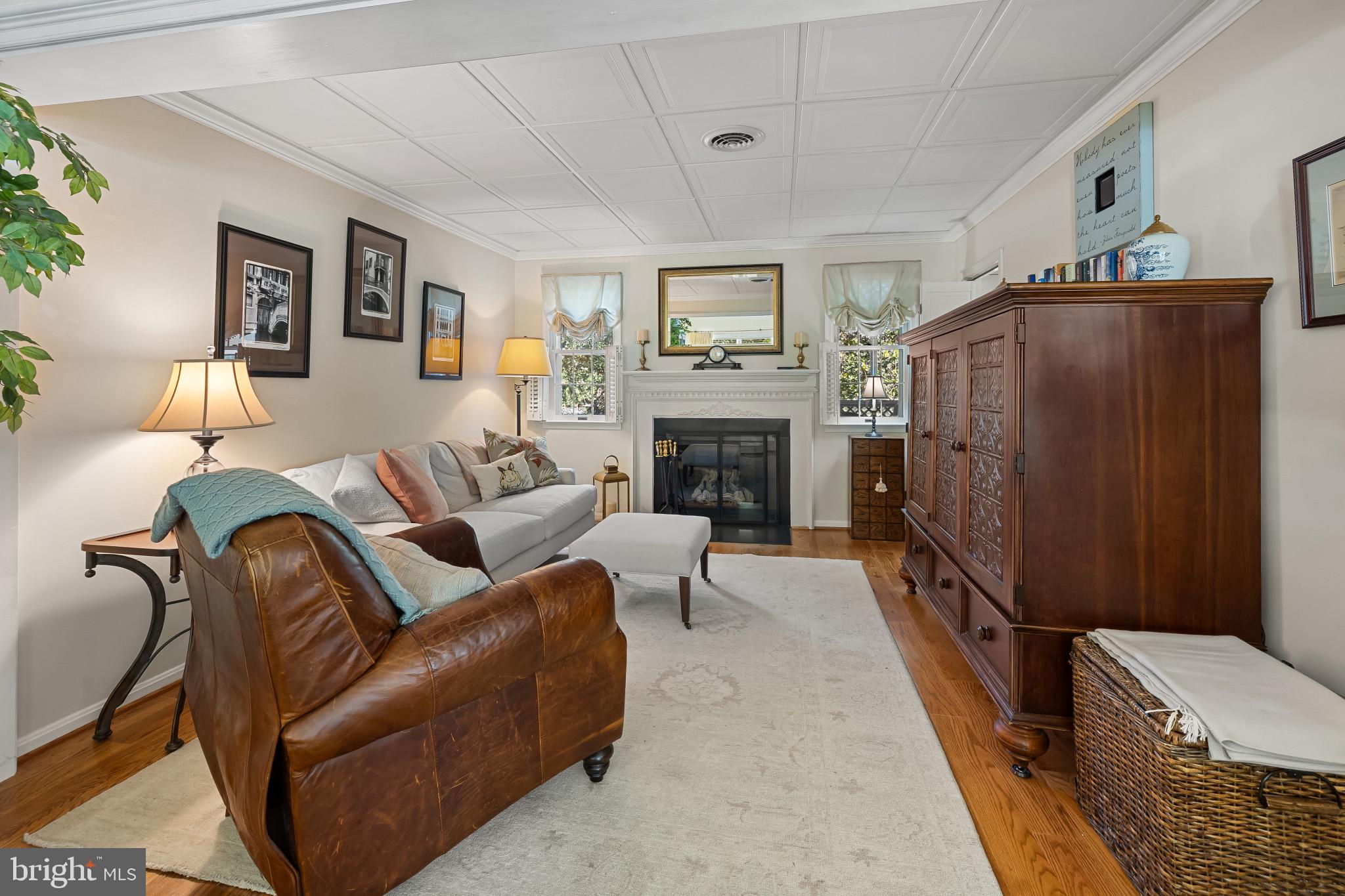 924 CROMWELL BRIDGE ROAD