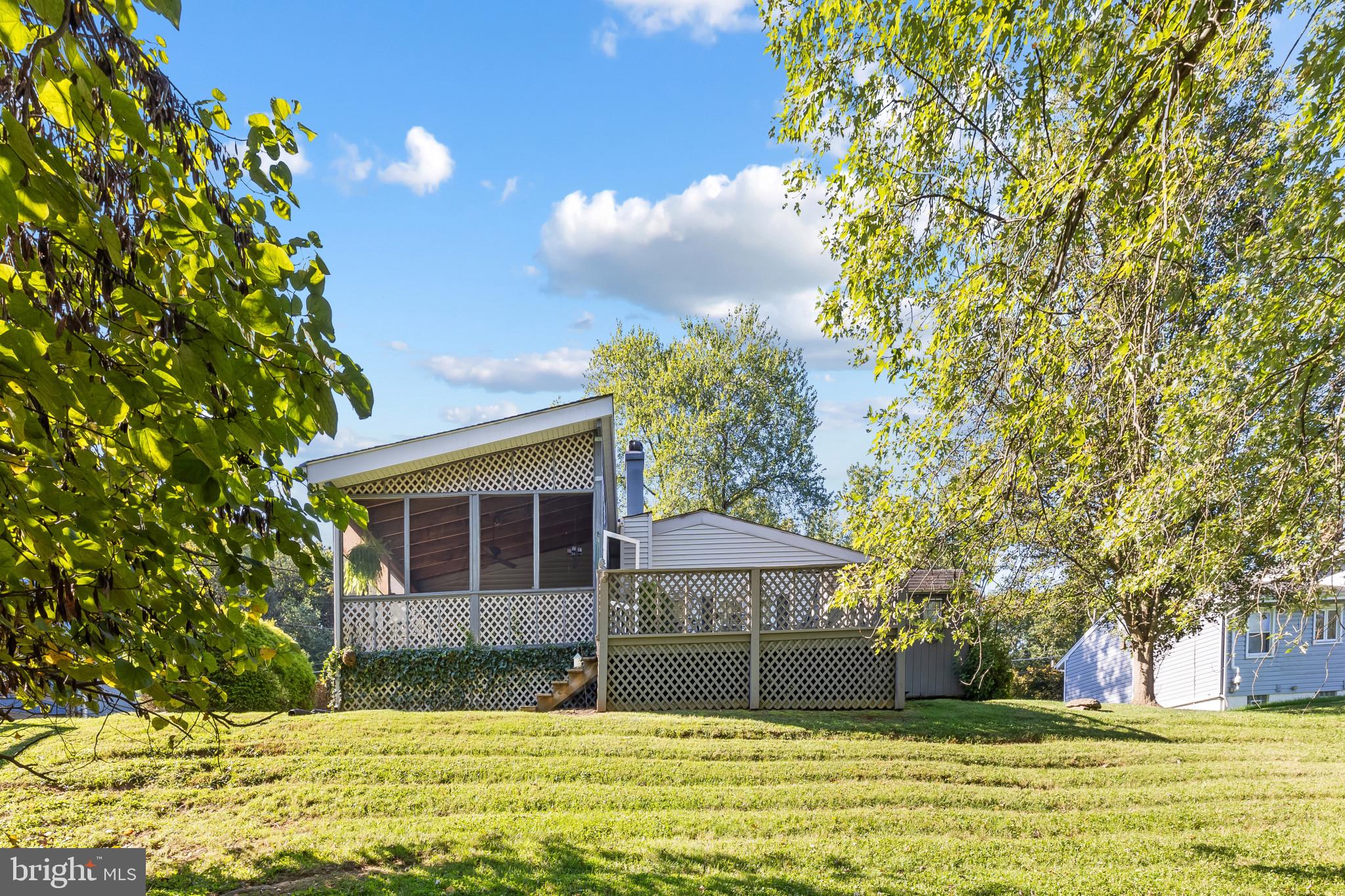 924 CROMWELL BRIDGE ROAD