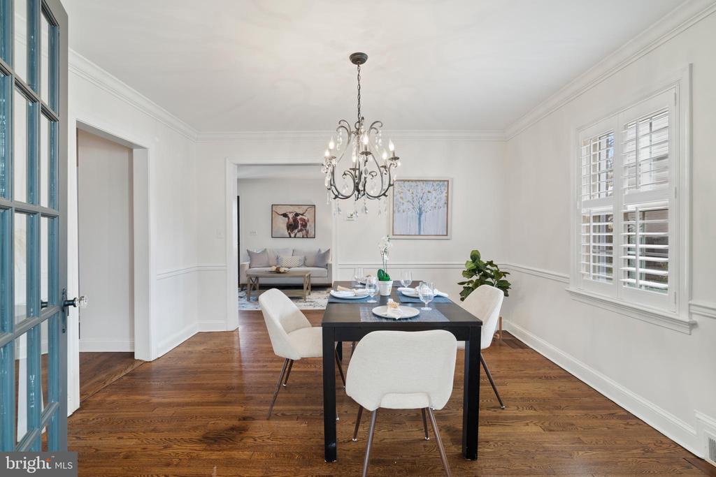 310 WORTHINGTON ROAD