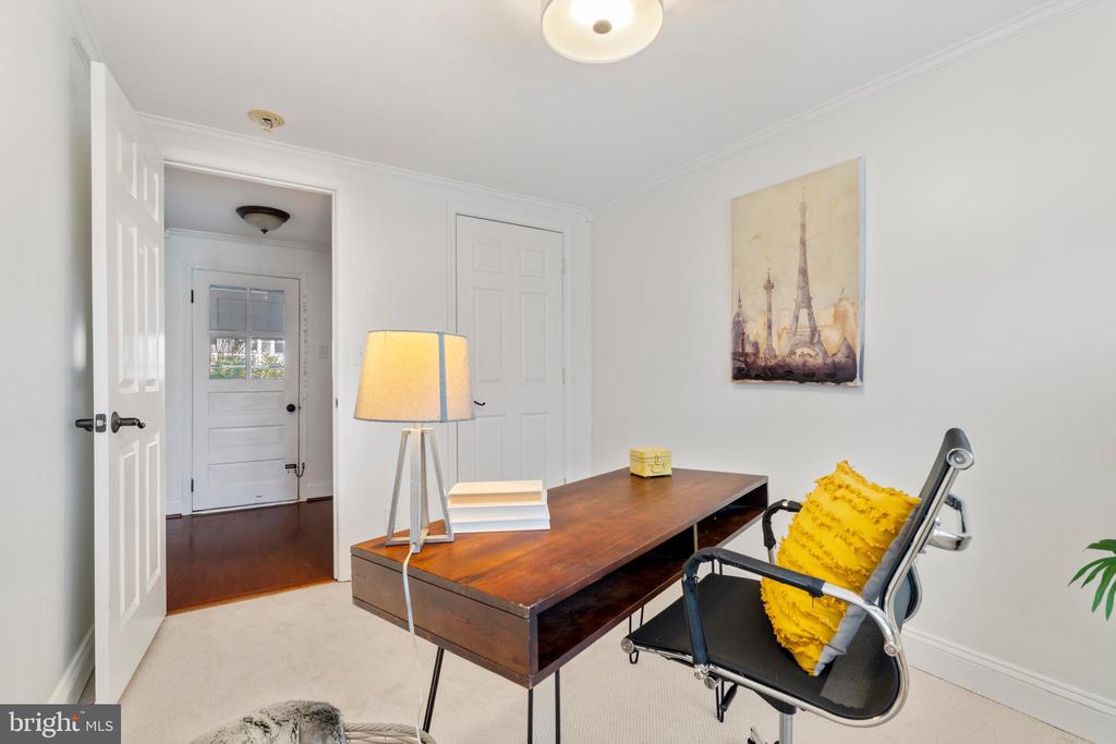 310 WORTHINGTON ROAD