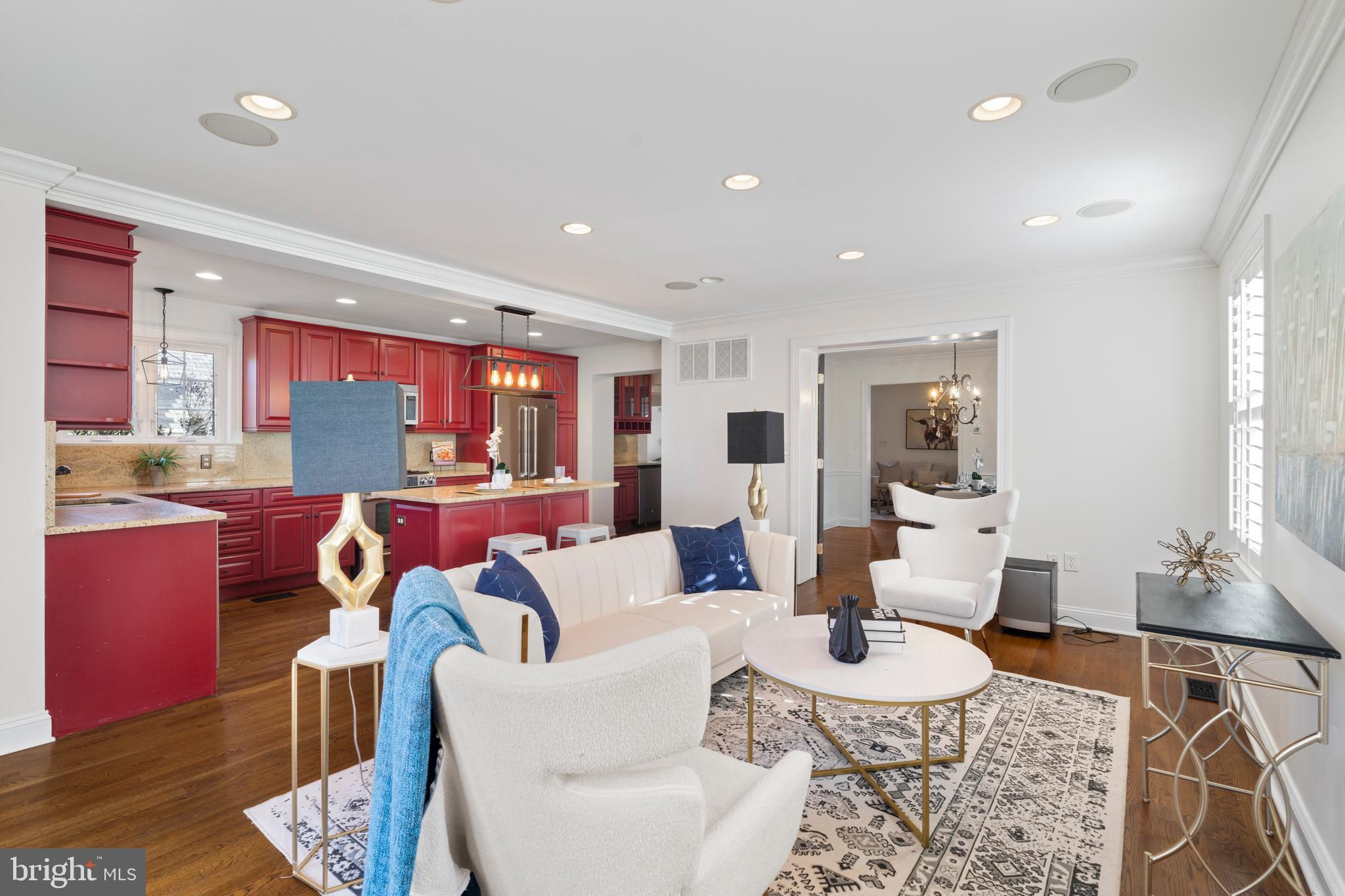 310 WORTHINGTON ROAD