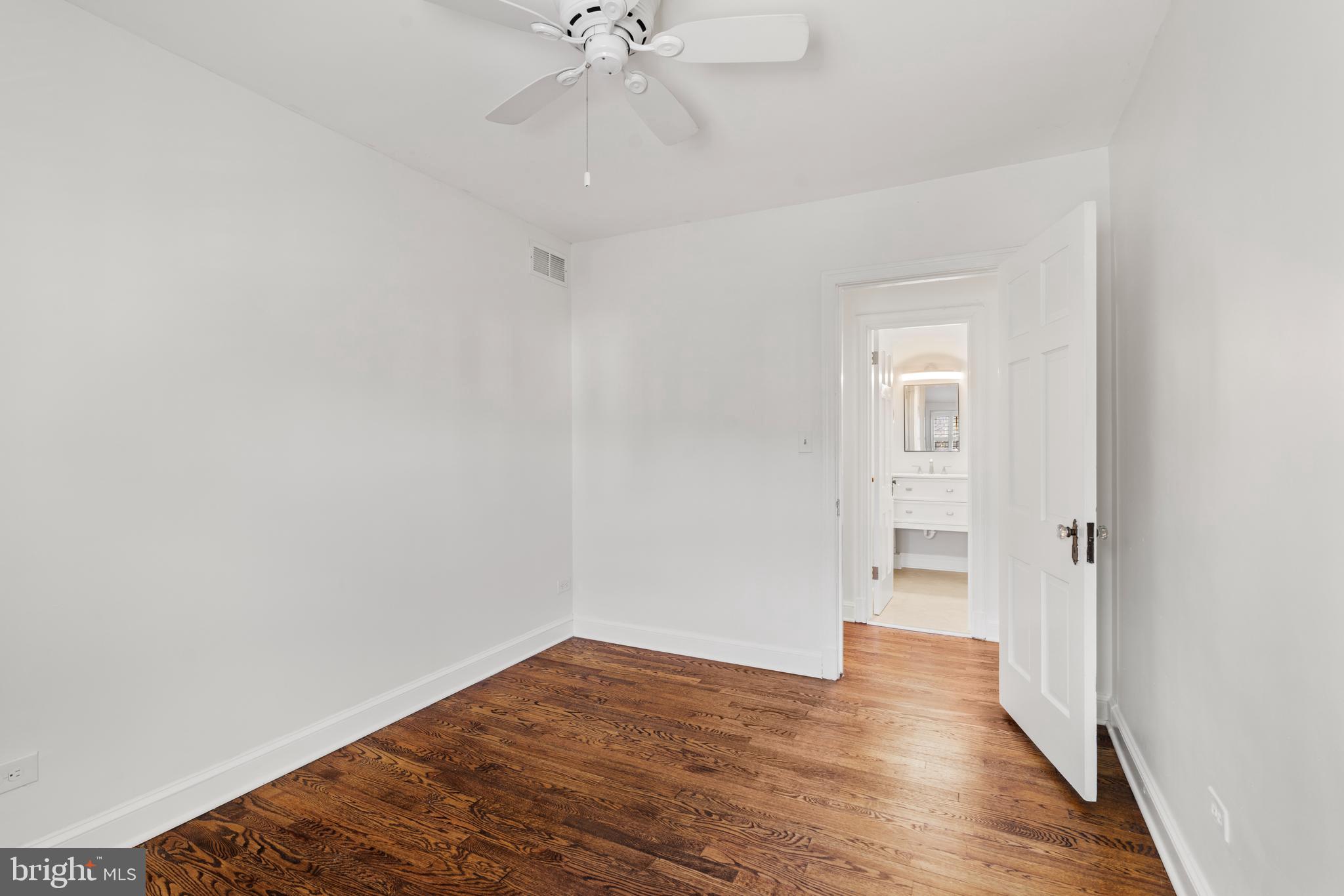 310 WORTHINGTON ROAD