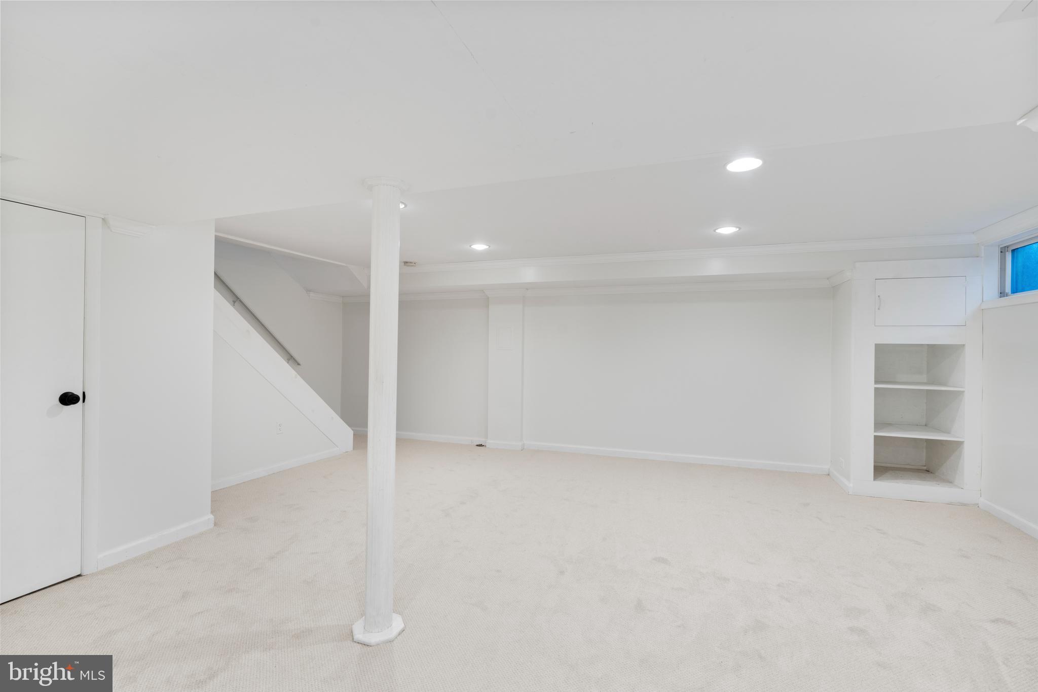 310 WORTHINGTON ROAD