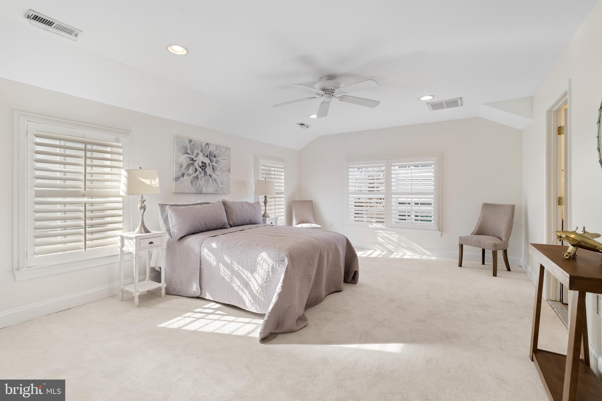 310 WORTHINGTON ROAD