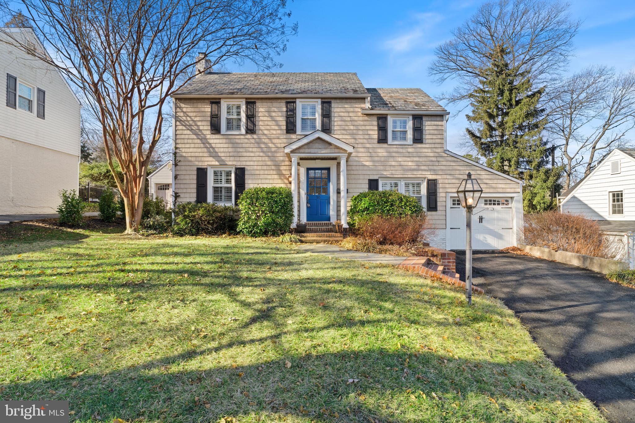 310 WORTHINGTON ROAD