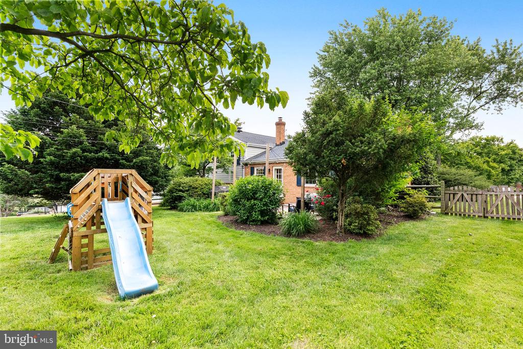 1118 COWPENS AVENUE