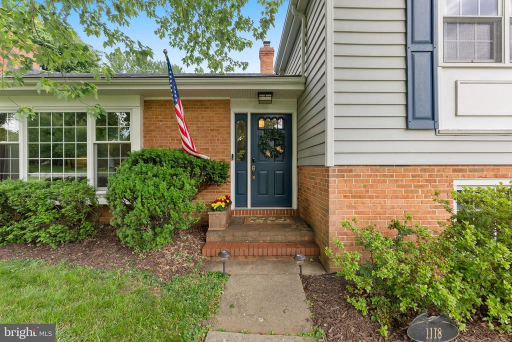1118 COWPENS AVENUE