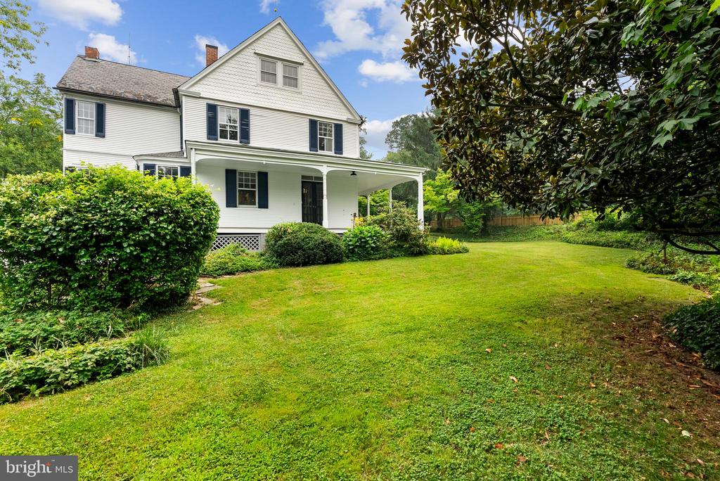 1600 W JOPPA ROAD
