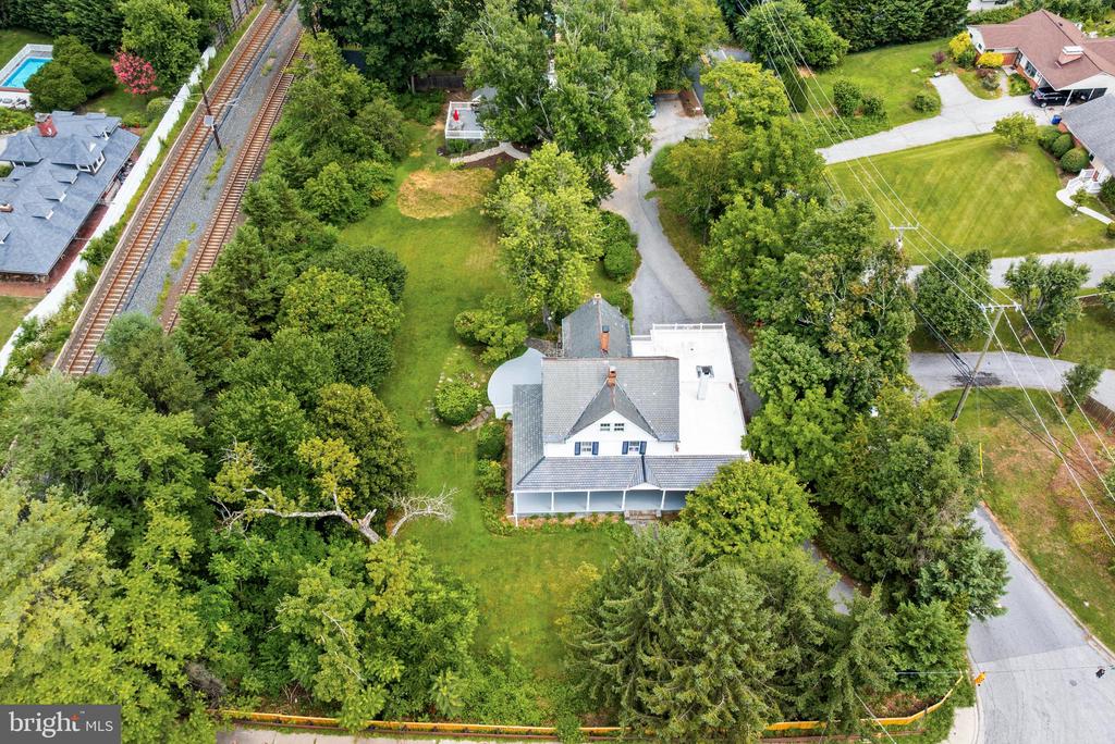 1600 W JOPPA ROAD