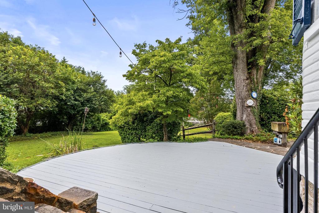 1600 W JOPPA ROAD