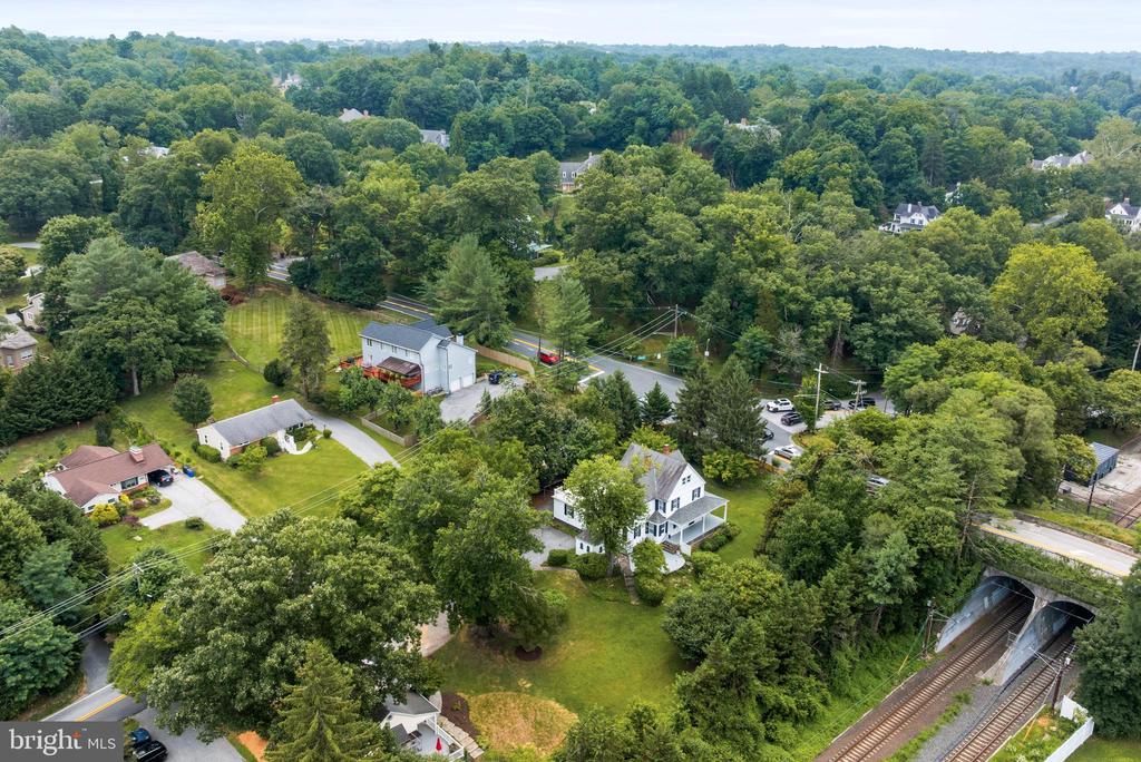 1600 W JOPPA ROAD