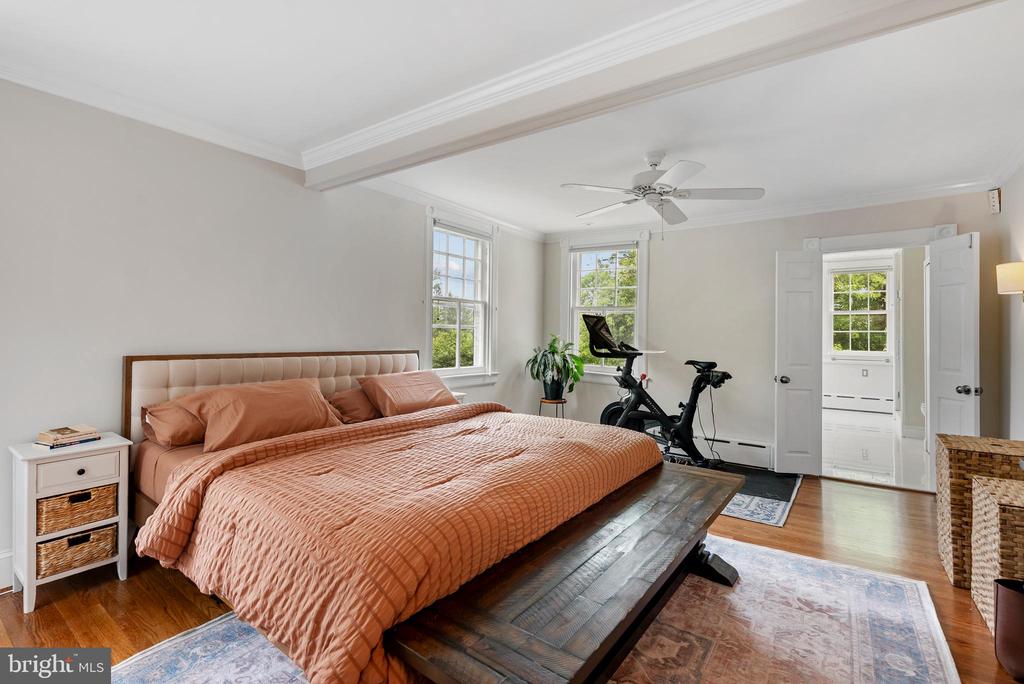 1600 W JOPPA ROAD