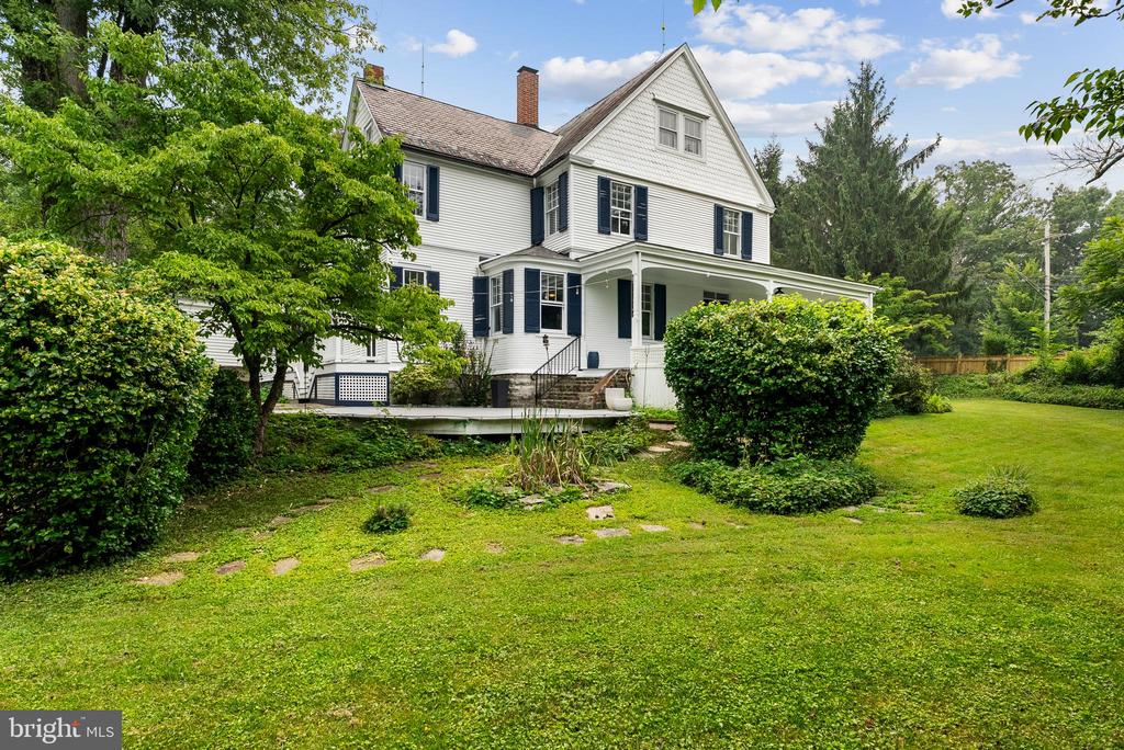1600 W JOPPA ROAD
