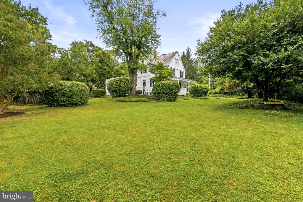 1600 W JOPPA ROAD