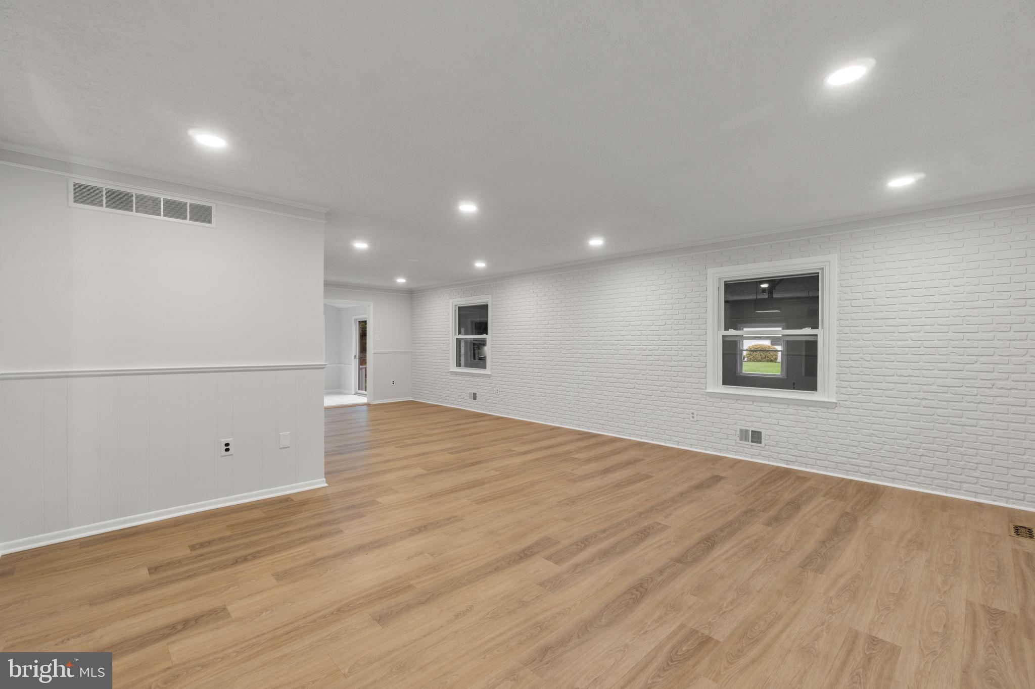 12605 HOWARD LODGE DRIVE