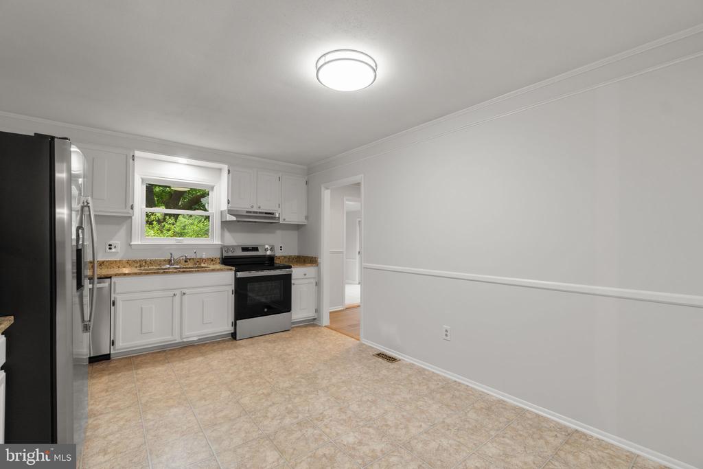 12605 HOWARD LODGE DRIVE
