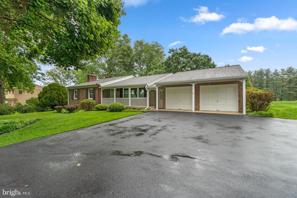 12605 HOWARD LODGE DRIVE