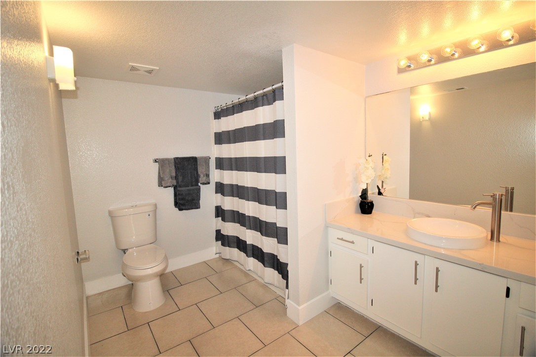 8101 West Flamingo Road 1150