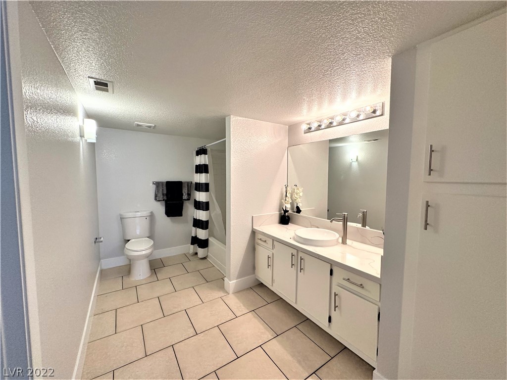 8101 West Flamingo Road 1150