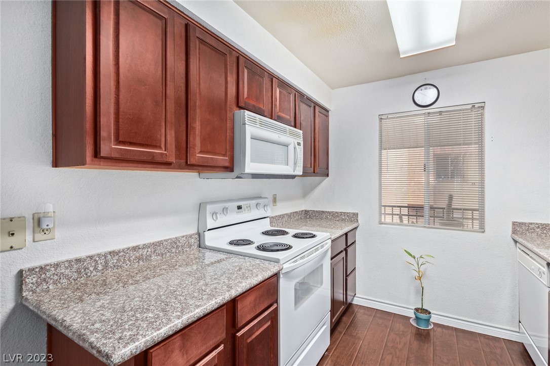5260 River Glen Drive 262