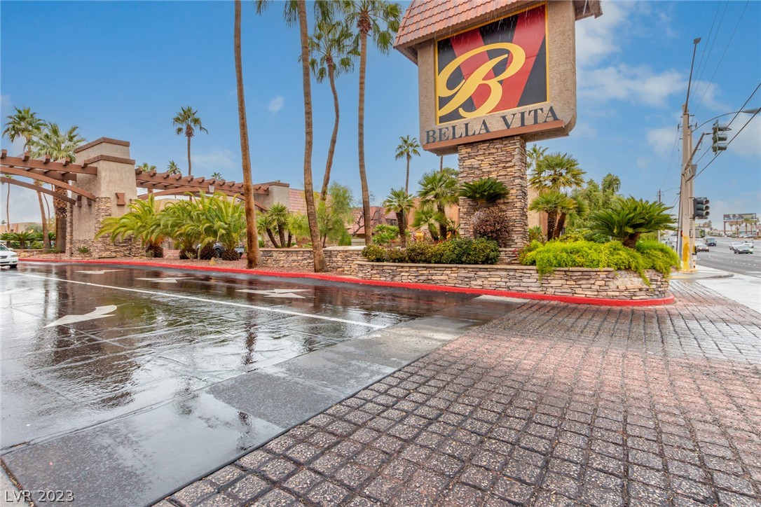 5260 River Glen Drive 262