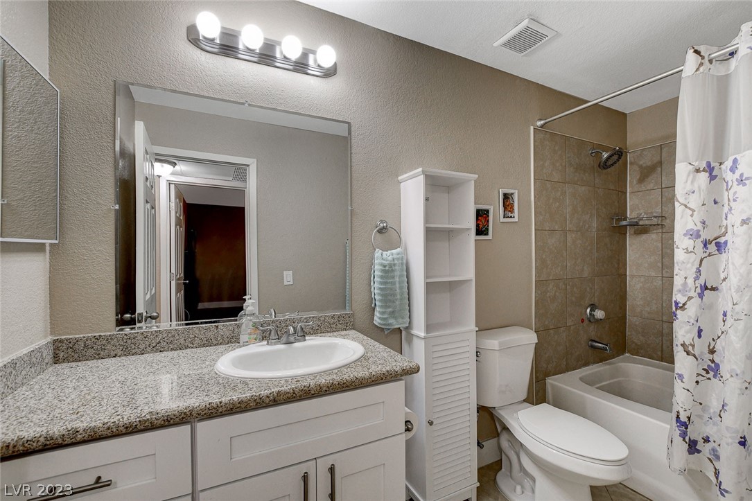 4200 South Valley View Boulevard 1068