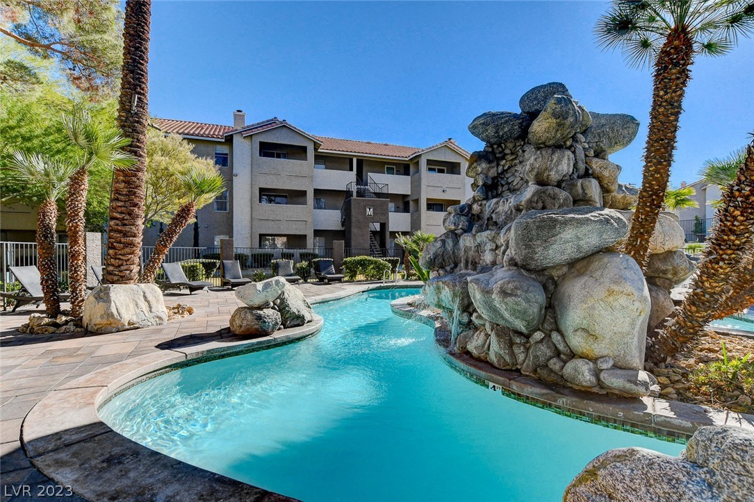 4200 South Valley View Boulevard 1068