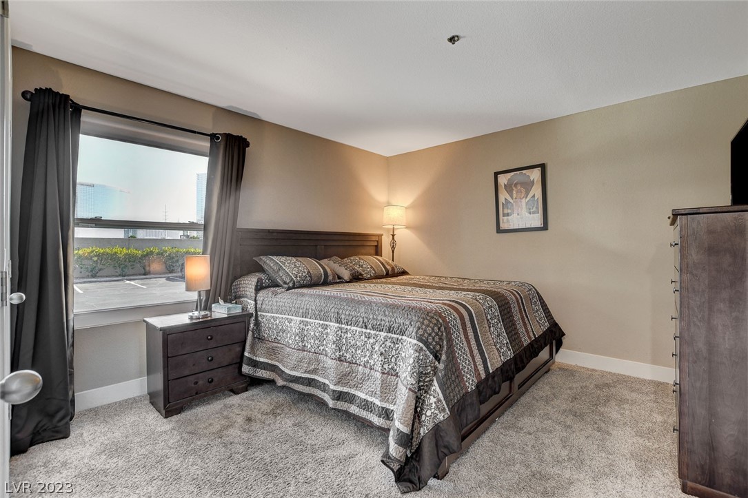 4200 South Valley View Boulevard 1068