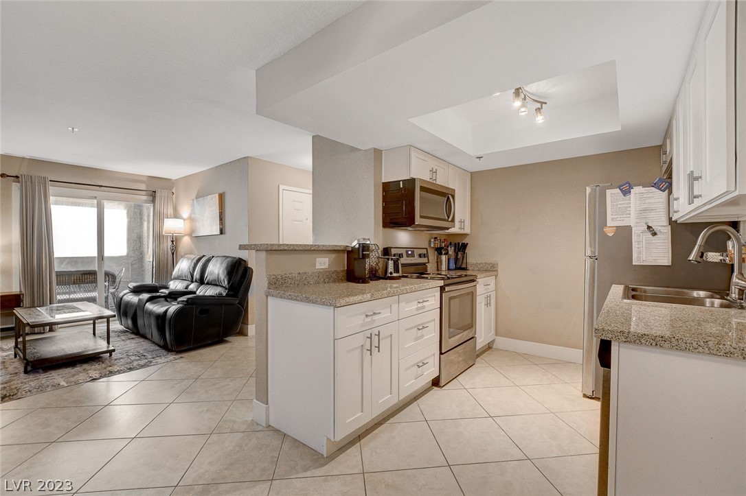 4200 South Valley View Boulevard 1068