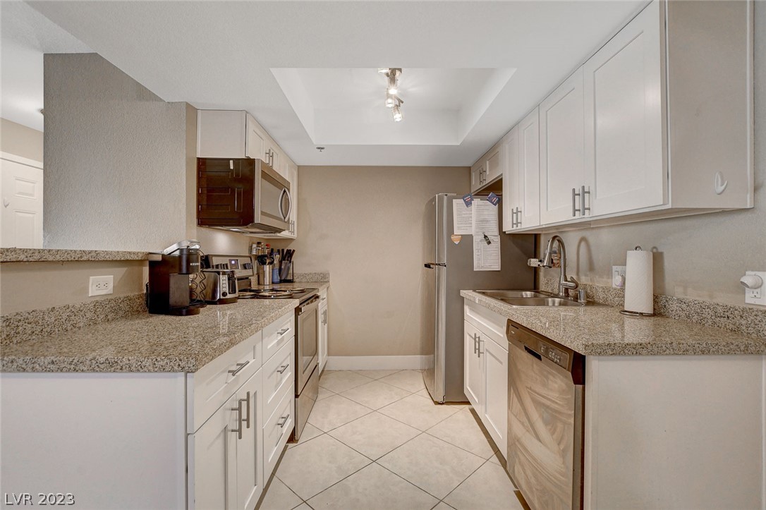 4200 South Valley View Boulevard 1068