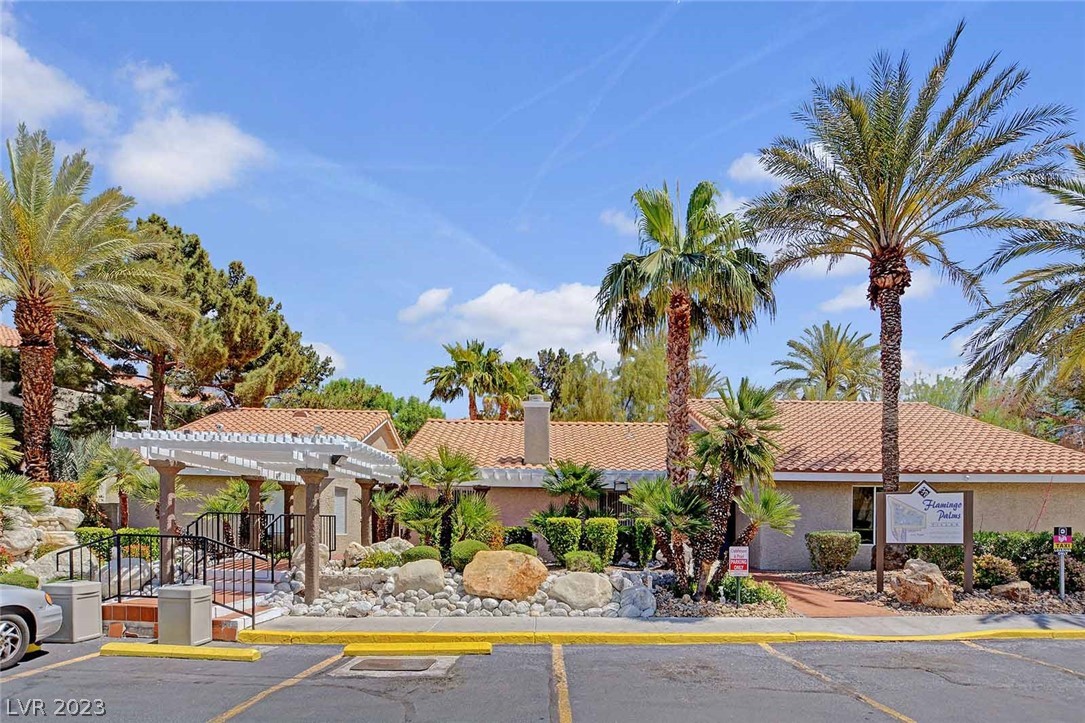 4200 South Valley View Boulevard 1068