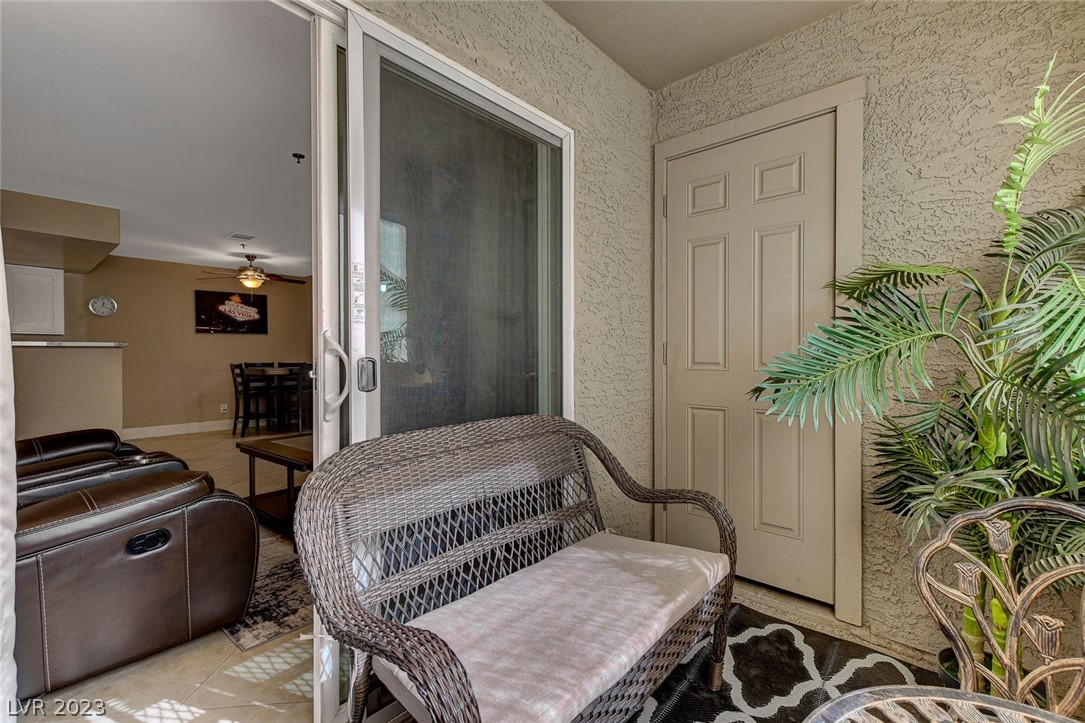 4200 South Valley View Boulevard 1068
