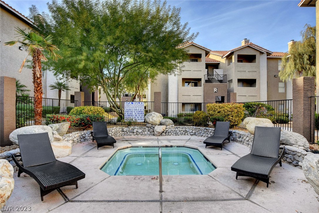 4200 South Valley View Boulevard 1068