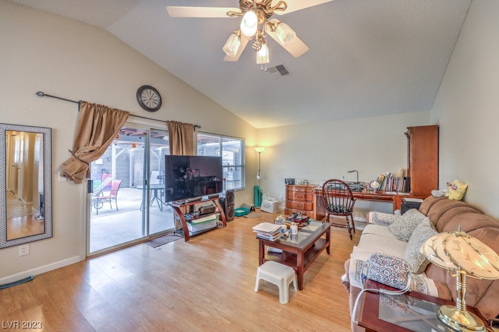 6843 Mangrum Circle